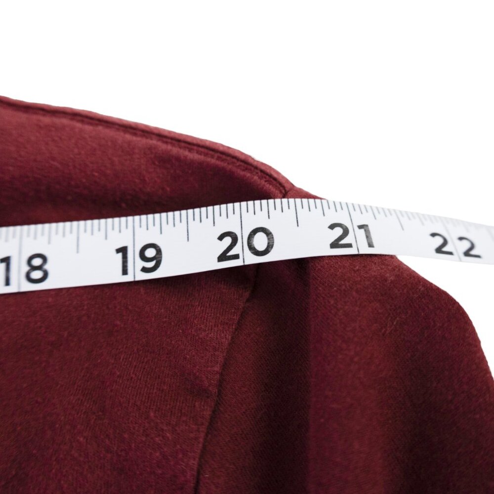 Goodfellow and Co Maroon Roaring Grizzly Bear Standard Fit Graphic T-Shirt - Picture 4 of 7